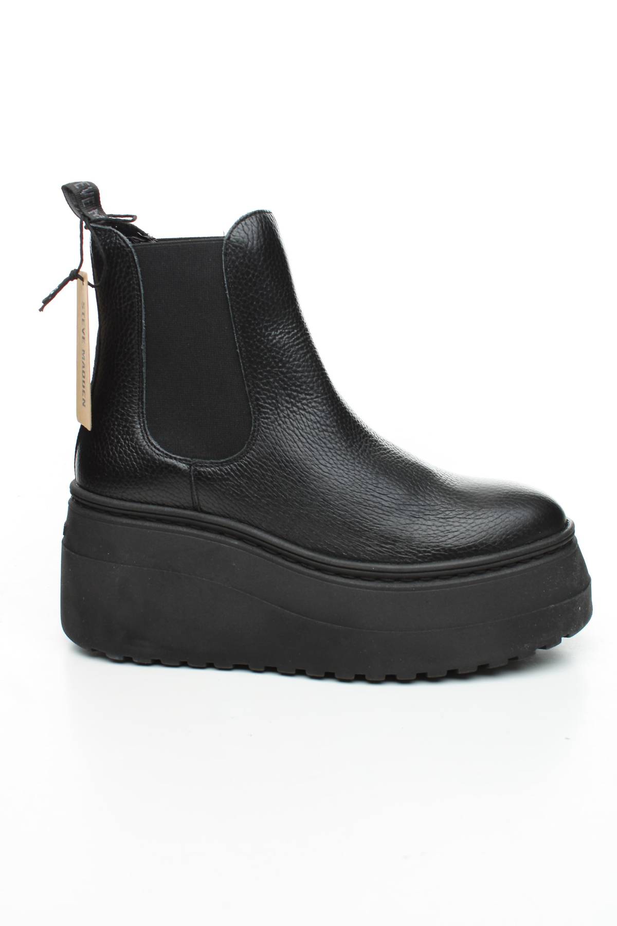 Γυναικεία μποτάκια Steve Madden1