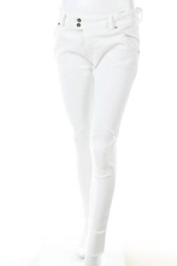 Γυναικεία τζιν Met1