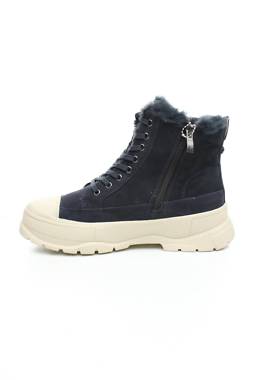 Дамски боти Caprice2