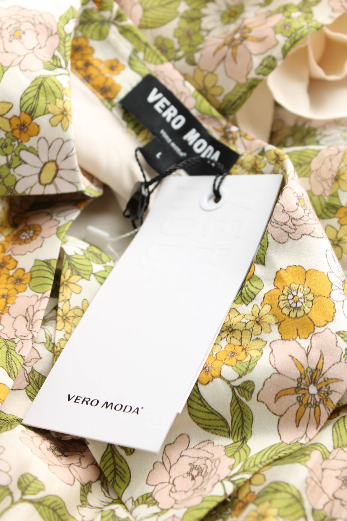 Рокля Vero Moda3 - Contour.bg Рокля Vero Moda3