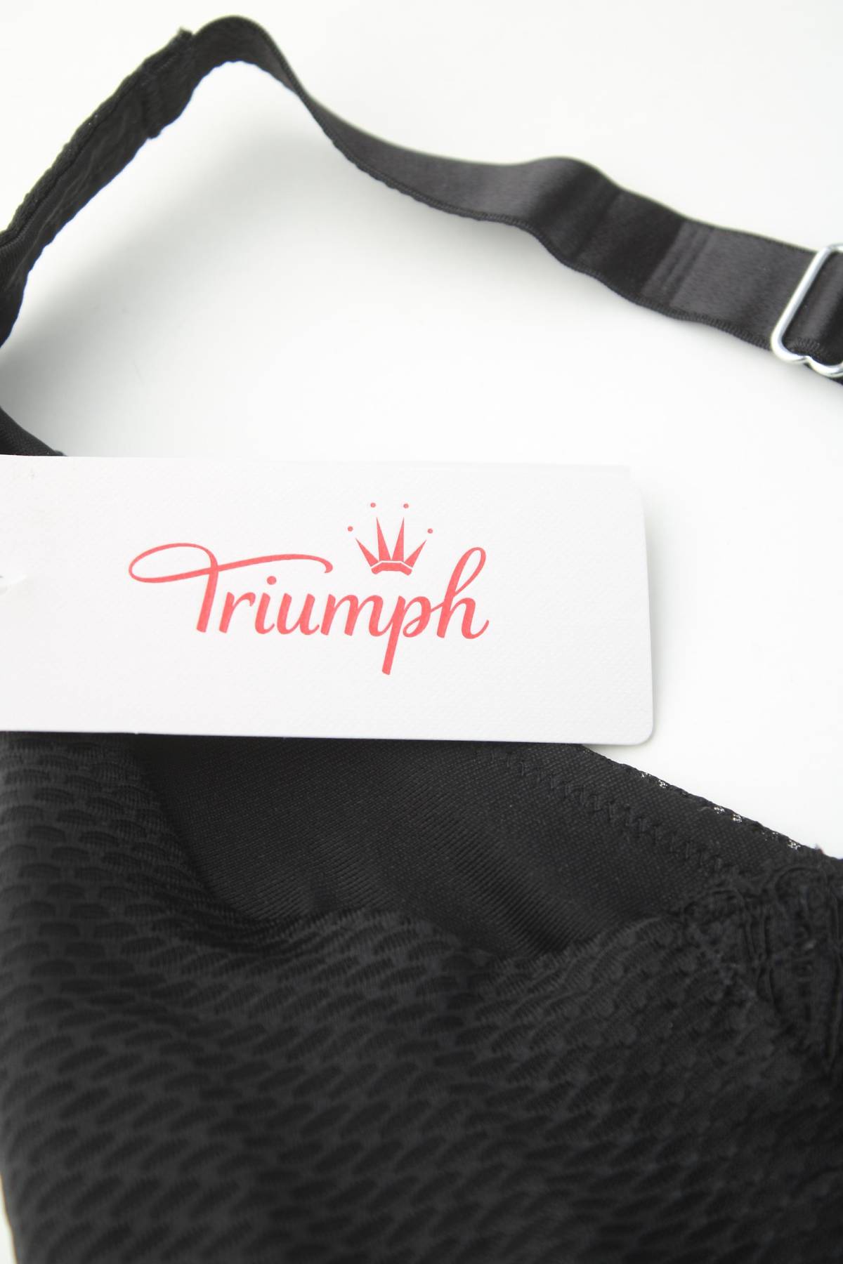 Сутиен Triumph3 - Contour.bg Сутиен Triumph3