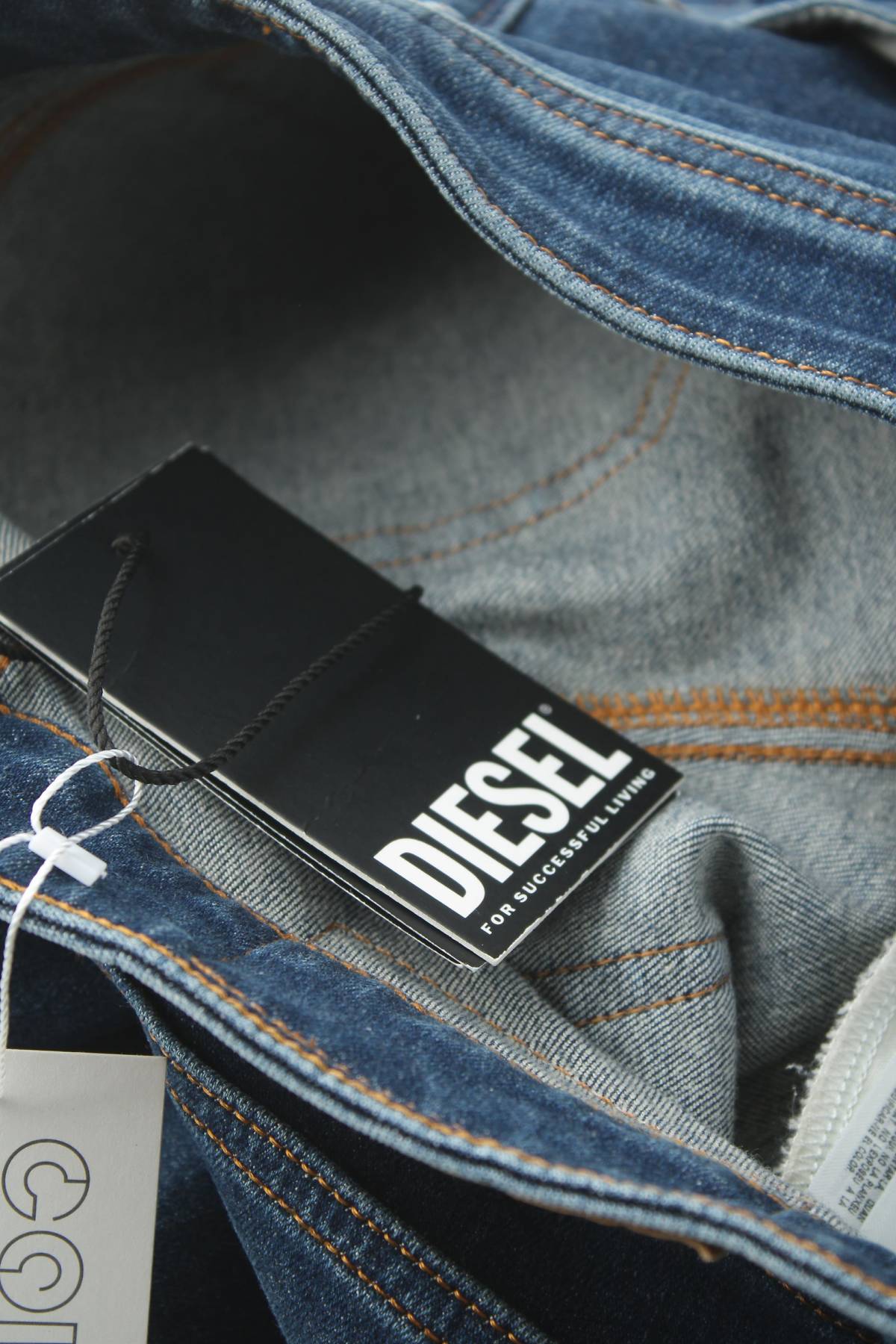 Γυναικεία τζιν Diesel3