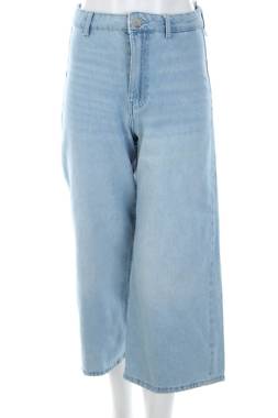 Дамски дънки Bershka1