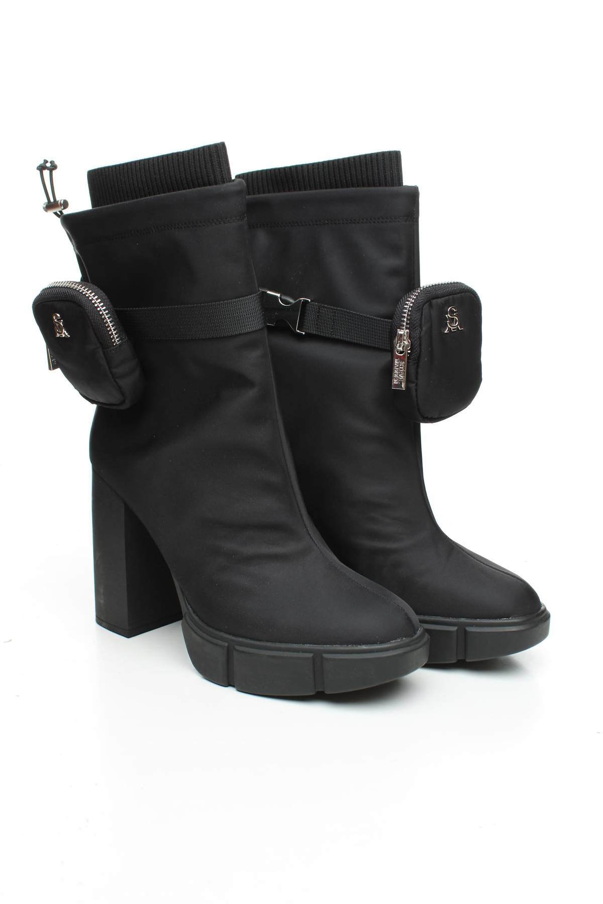 Γυναικεία μποτάκια Steve Madden3