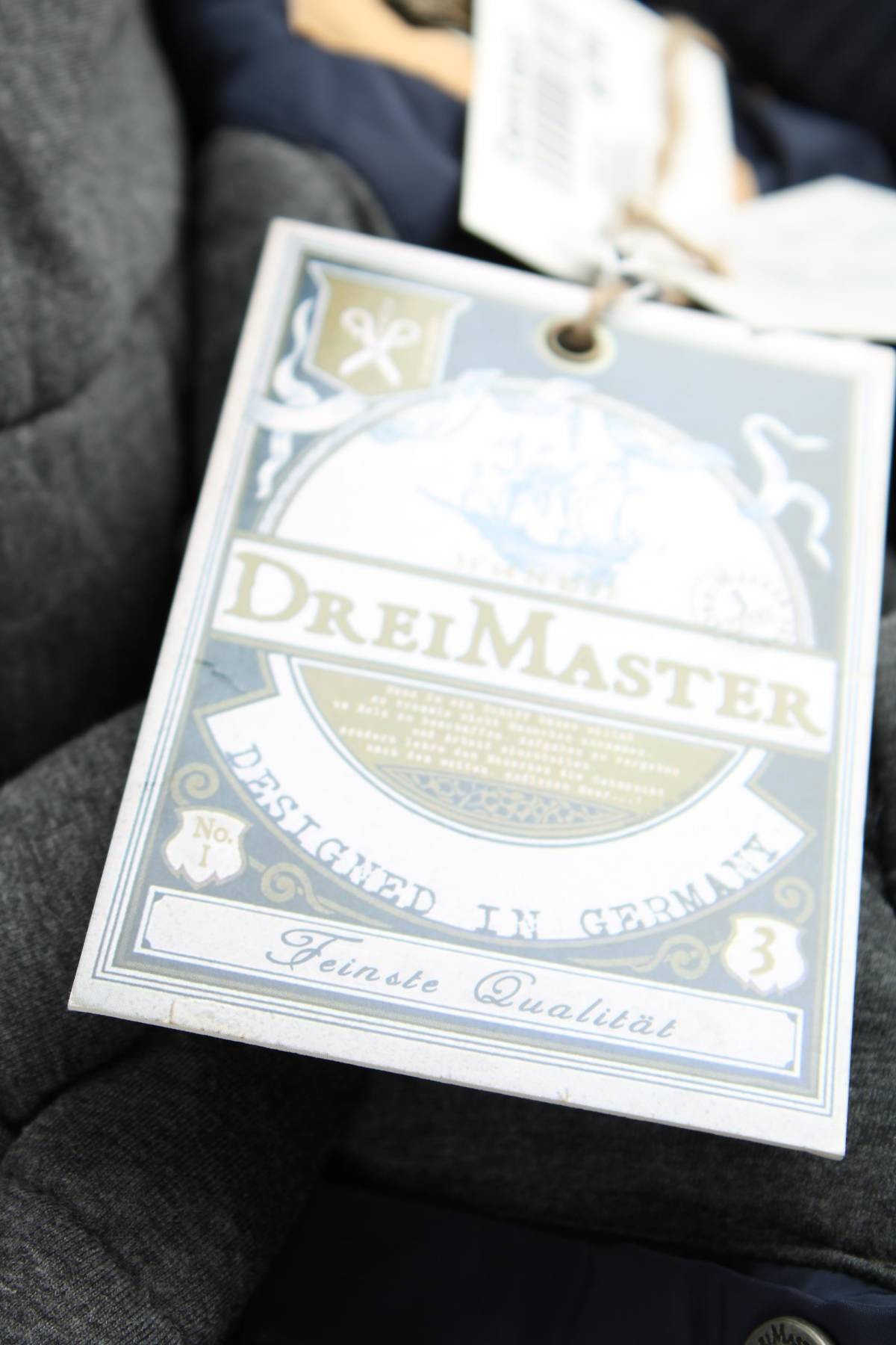 Дамско яке DreiMaster4