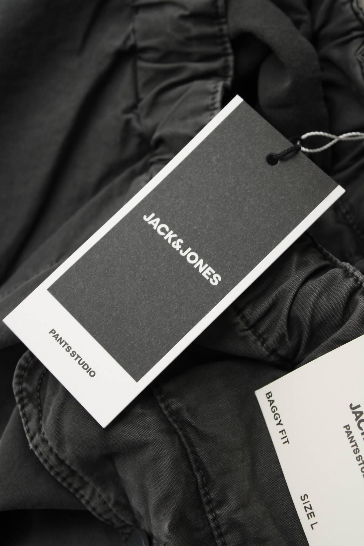 Ανδρικά παντελόνια Jack & Jones3