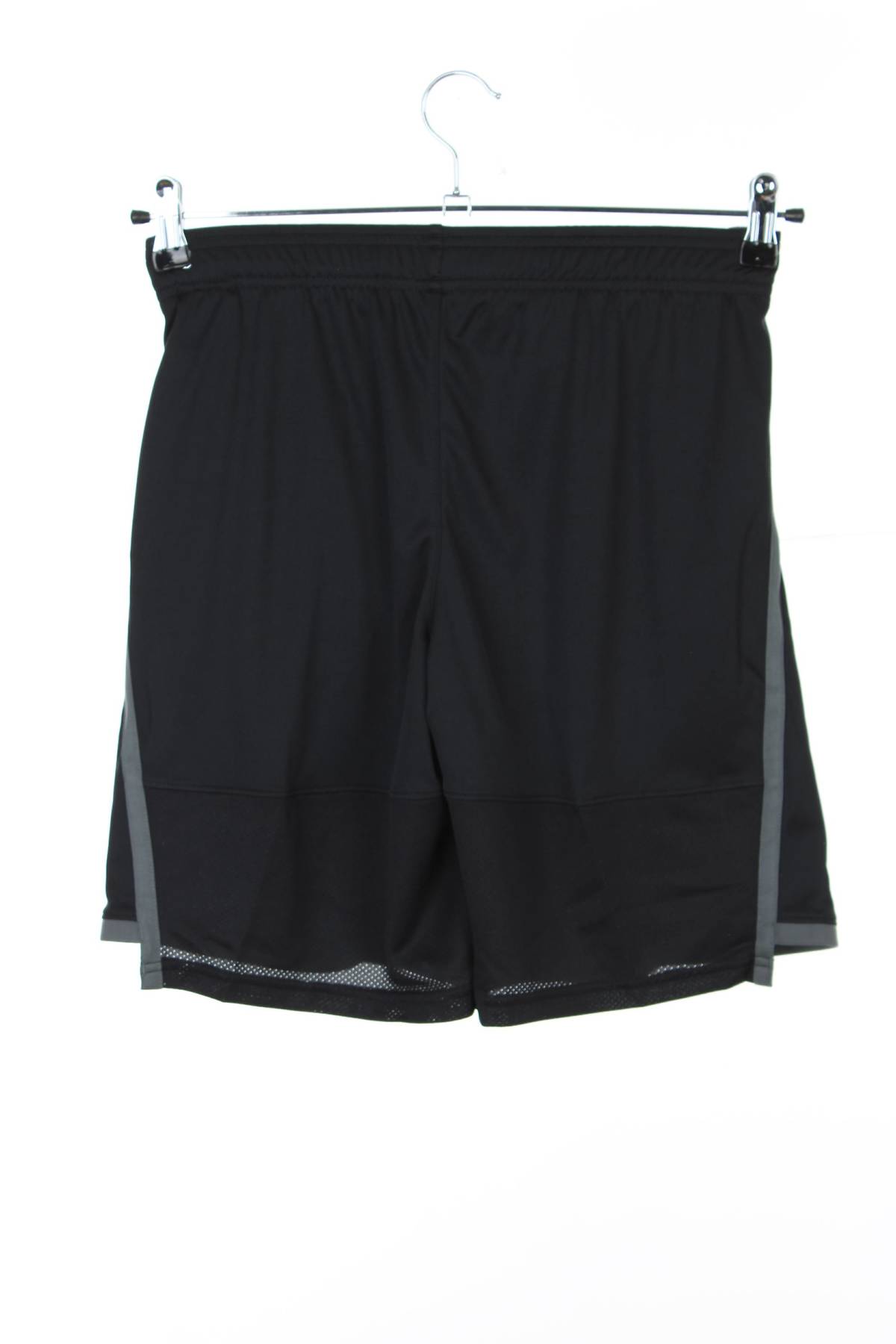 Παιδικό αθλητικό παντελόνι Under Armour2 - Contourshop.gr Παιδικό αθλητικό παντελόνι Under Armour2