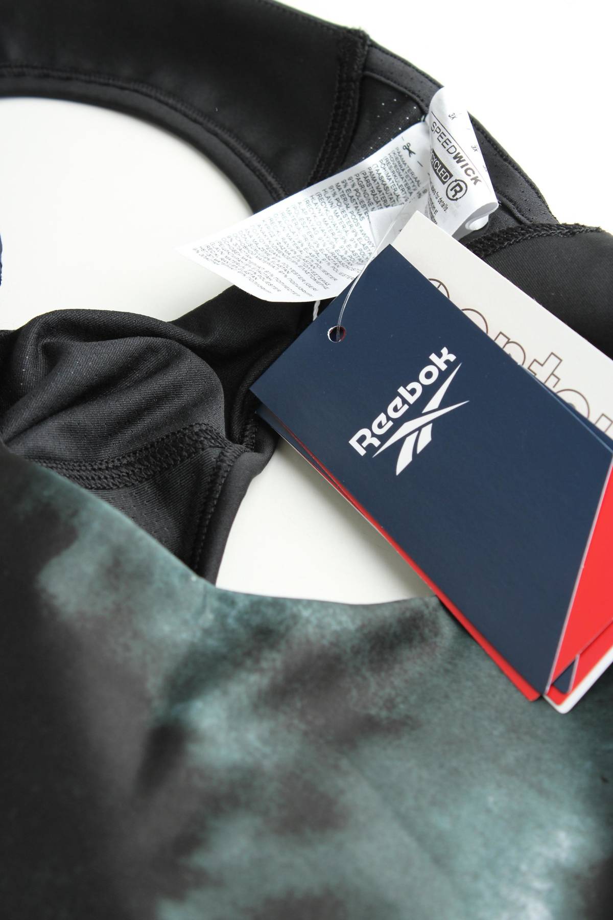 Спортен сутиен Reebok3