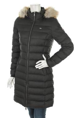 Дамско яке Tommy Jeans1 - Contour.bg Дамско яке Tommy Jeans1