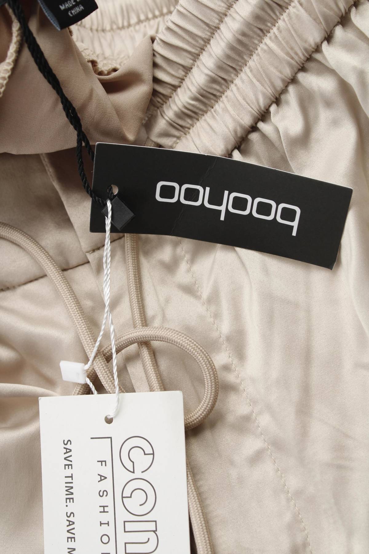 Дамски къс панталон Boohoo2