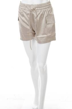 Дамски къс панталон Boohoo2