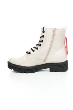 Дамски боти S.Oliver2