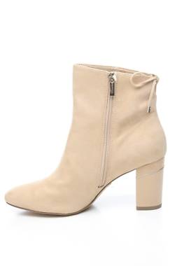 Дамски боти Tamaris2