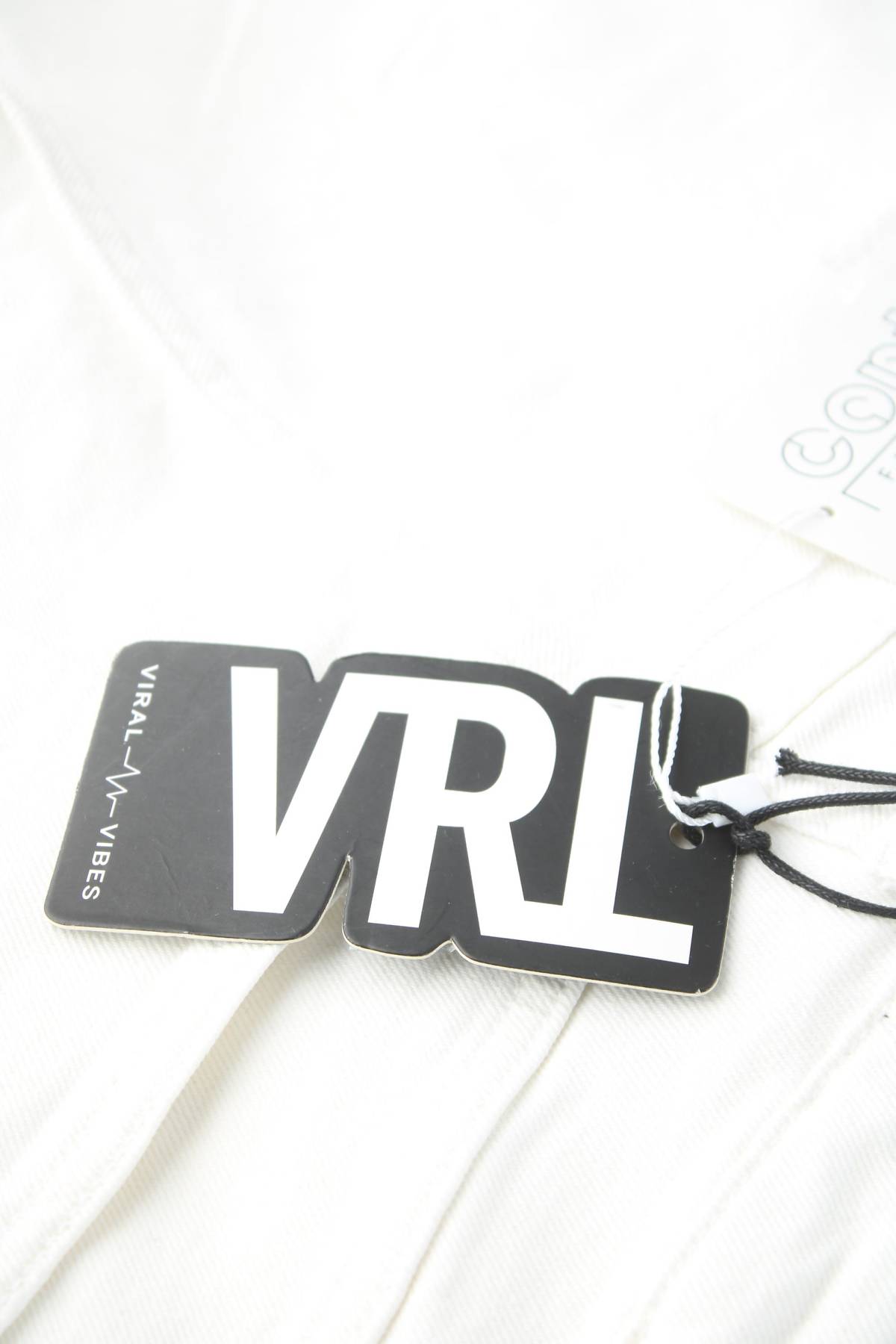 Γυναικεία τζιν σορτσάκια Viral Vibes3