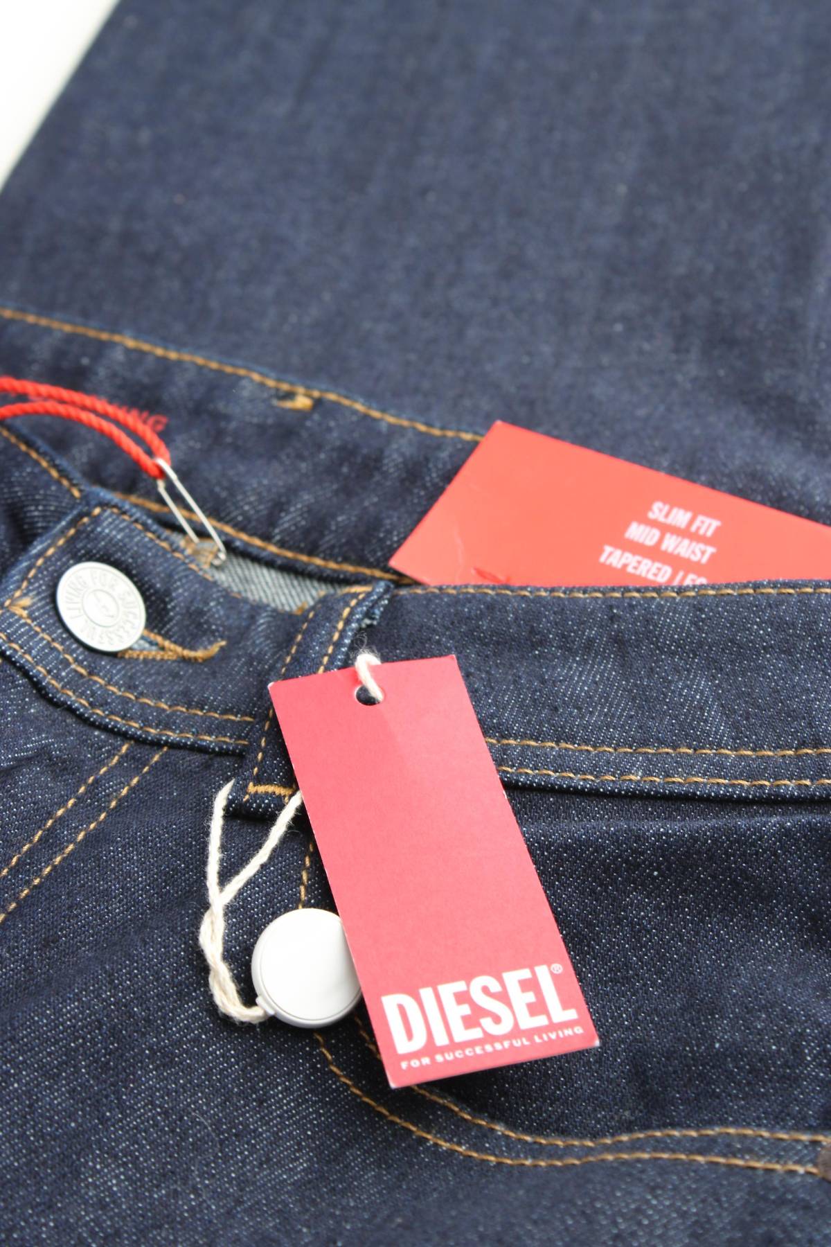 Γυναικεία τζιν Diesel3