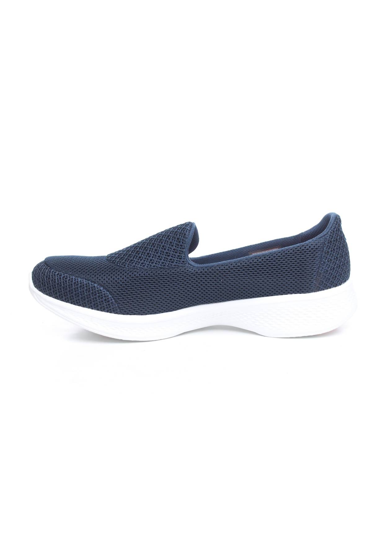 Маратонки Skechers2