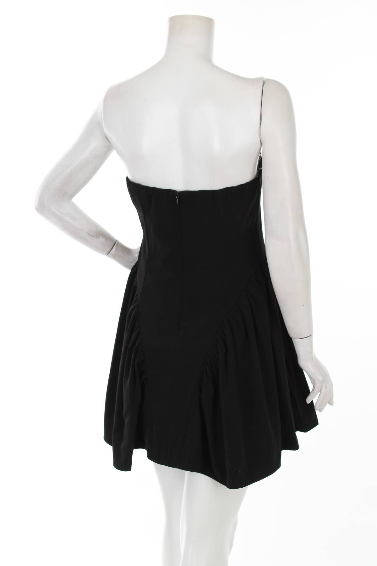 Φορέματα Boohoo2