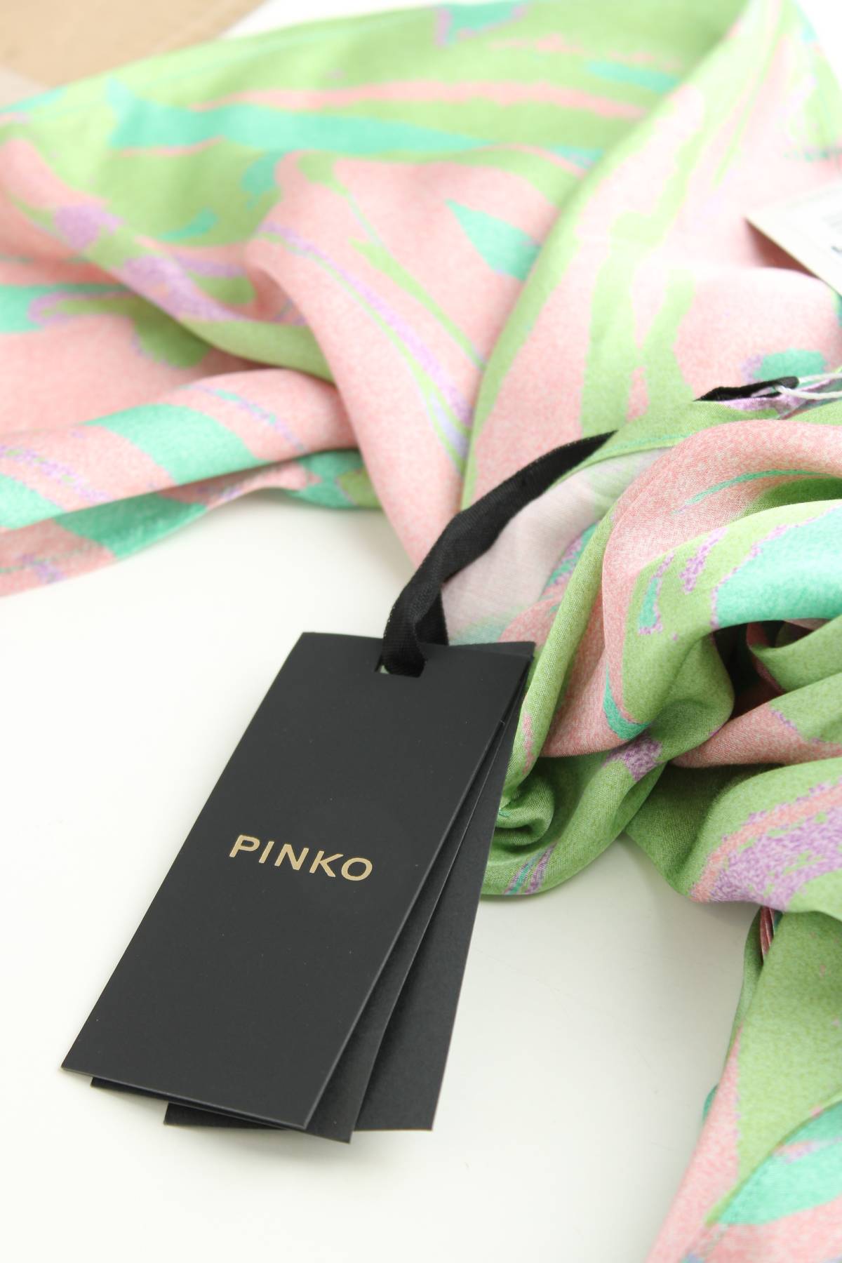 Дамски потник Pinko3