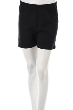Дамски къс панталон Boohoo1 - Contour.bg Дамски къс панталон Boohoo1