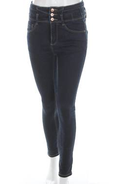 Γυναικεία τζιν Vero Moda1 - Contourshop.gr Γυναικεία τζιν Vero Moda1