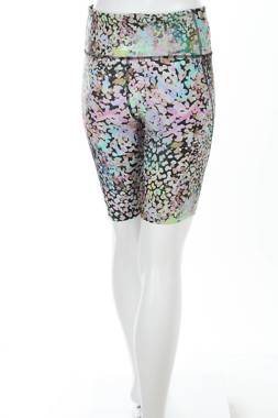 Дамски спортен клин Reebok2