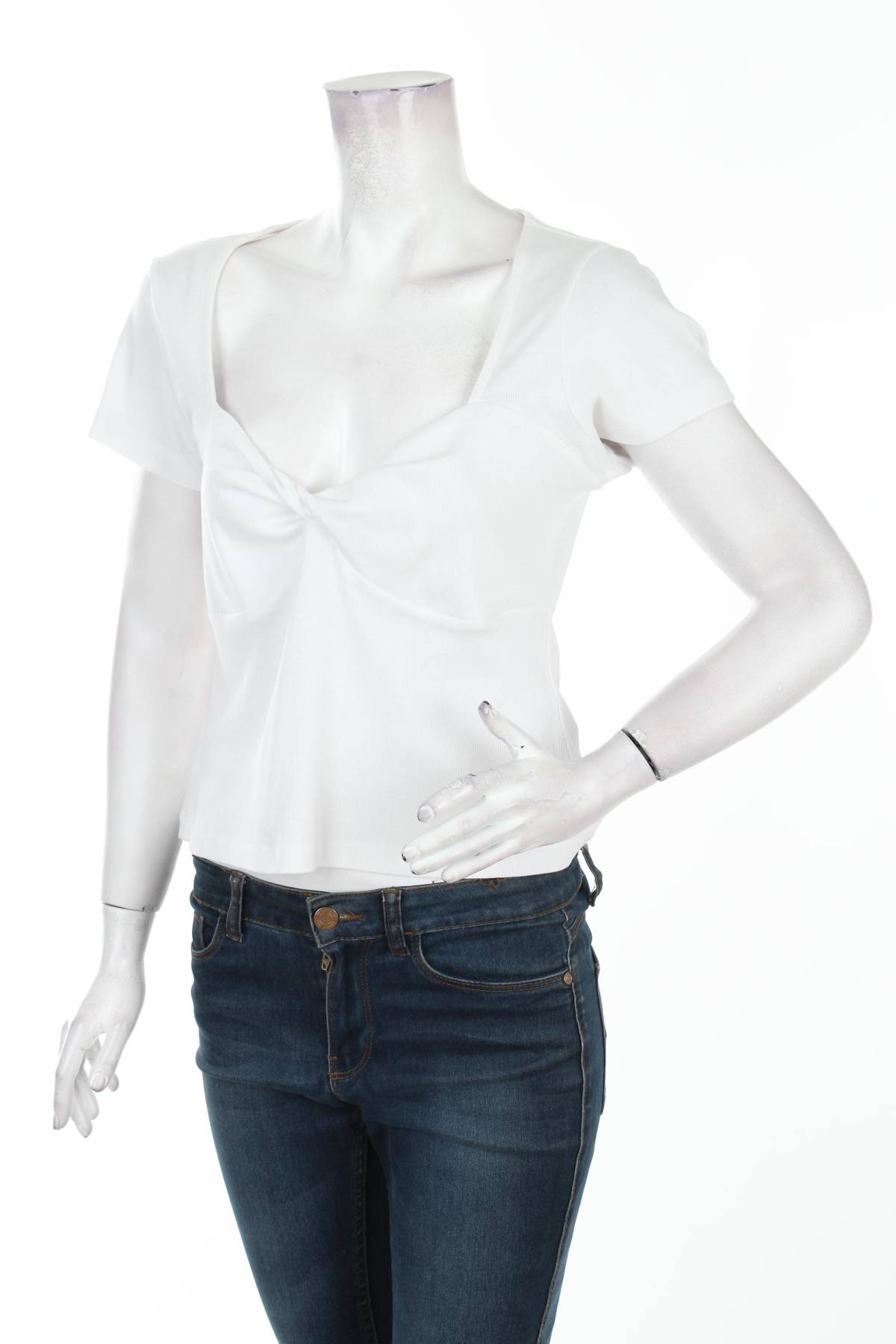 Γυναικεία μπλούζα Guess1