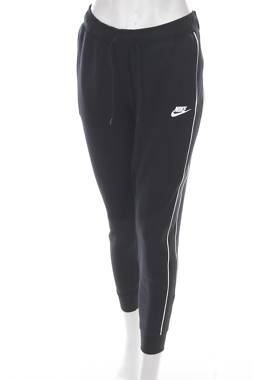 Дамско спортно долнище Nike1