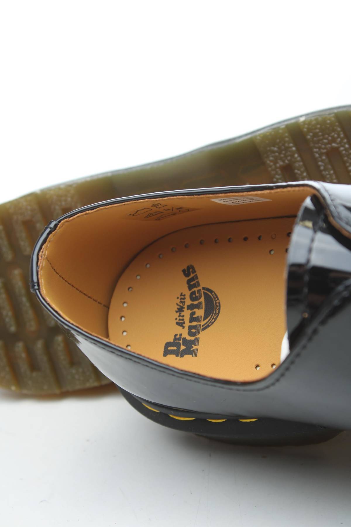 Дамски обувки Dr. Martens5