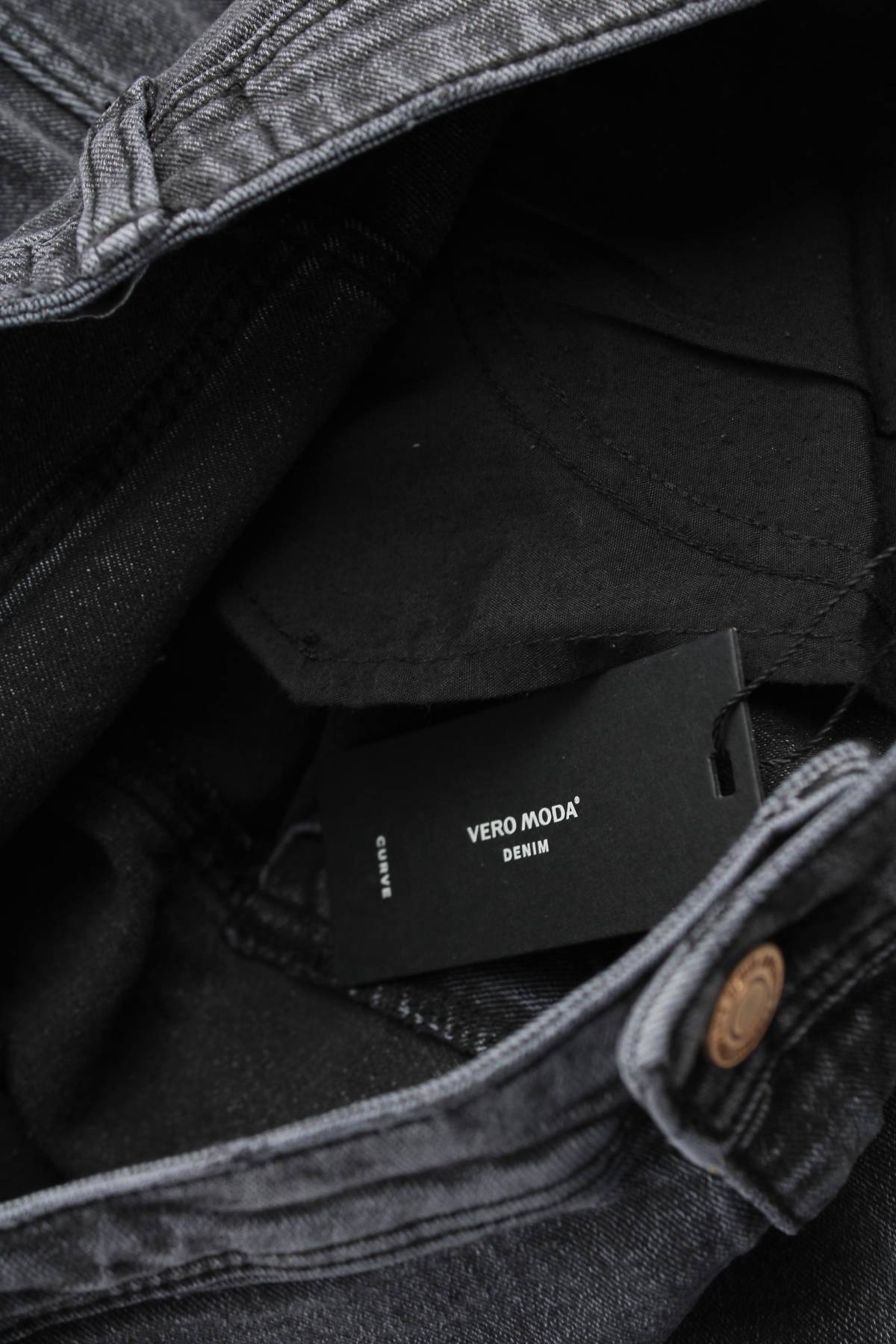 Γυναικεία τζιν Vero Moda3 - Contourshop.gr Γυναικεία τζιν Vero Moda3