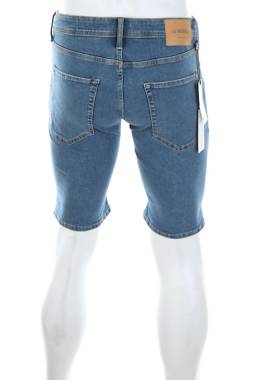 Ανδρικά τζιν σορτσάκια Jack & Jones2
