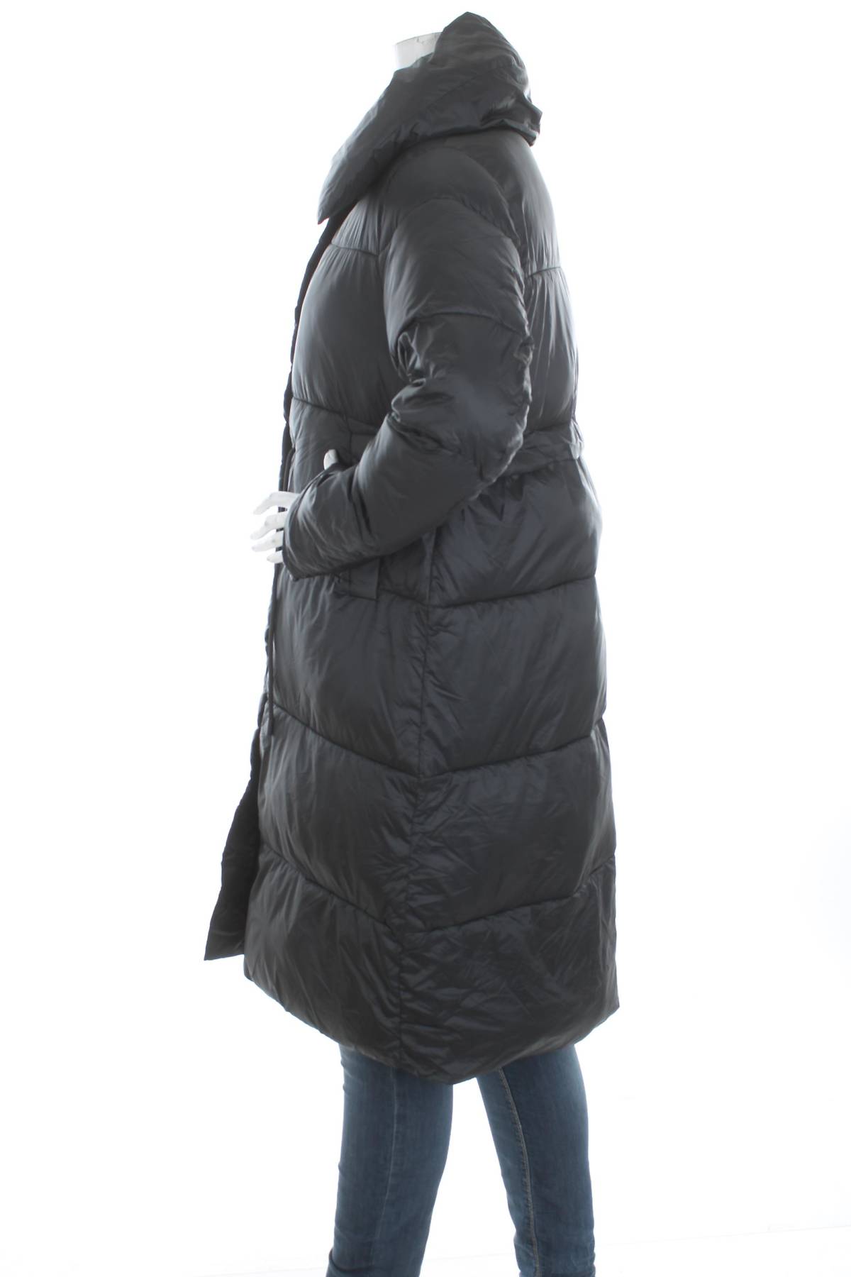 Дамско яке Calliope3