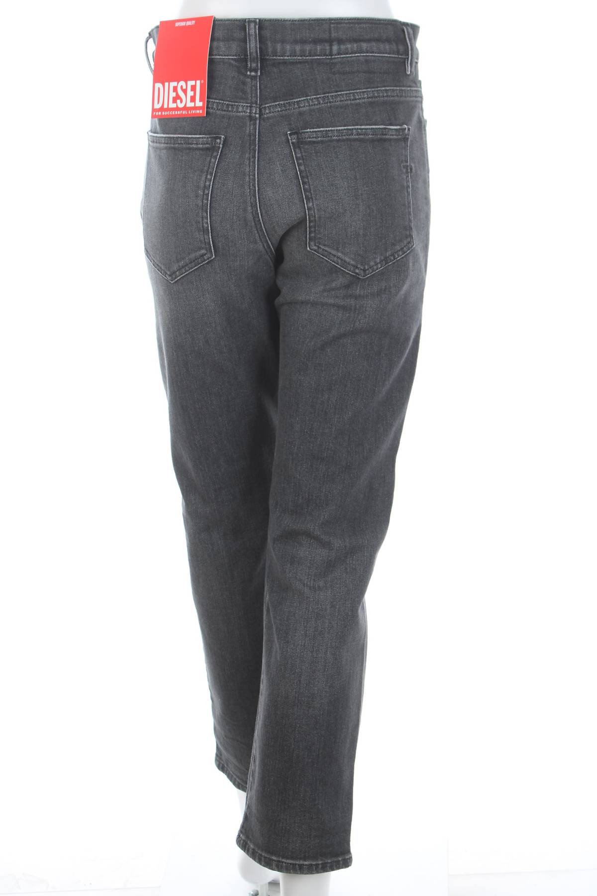 Γυναικεία τζιν Diesel2