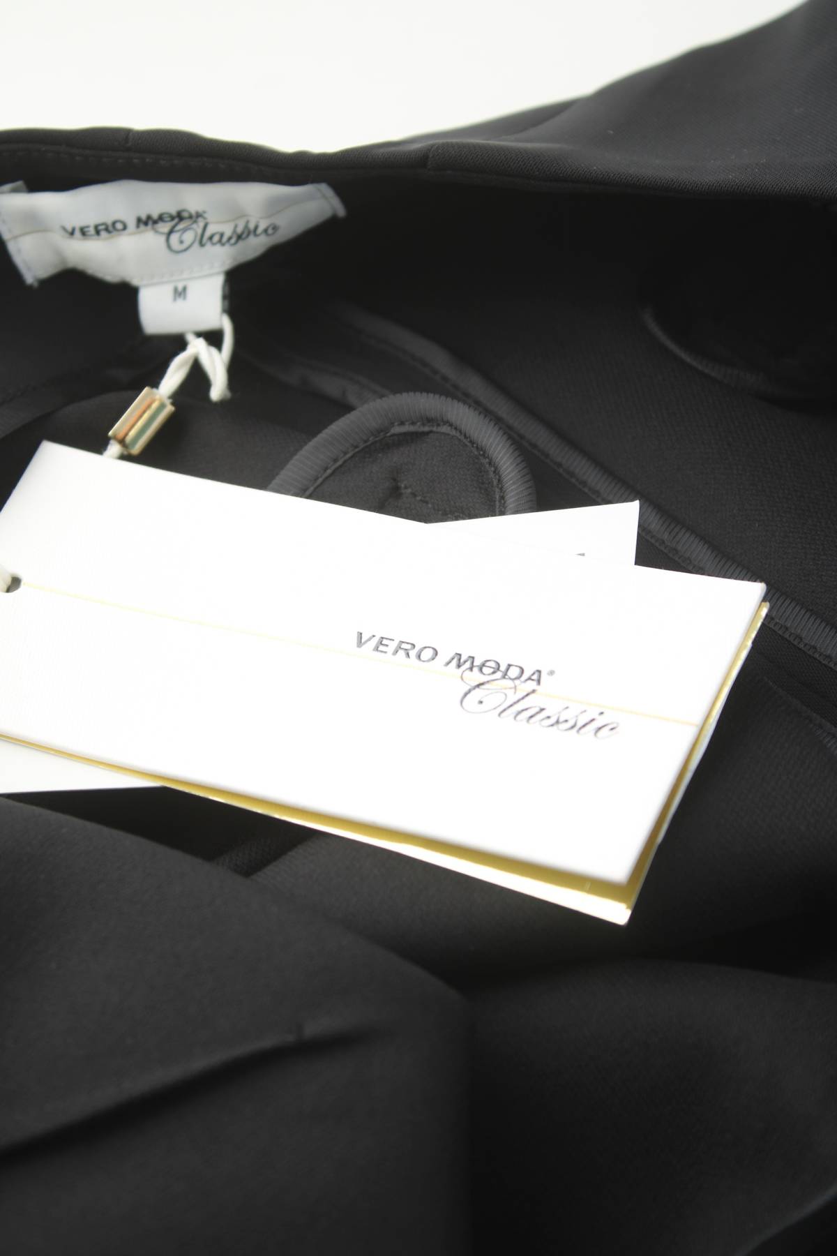 Γυναικείο σορτσάκι Vero Moda Classic3