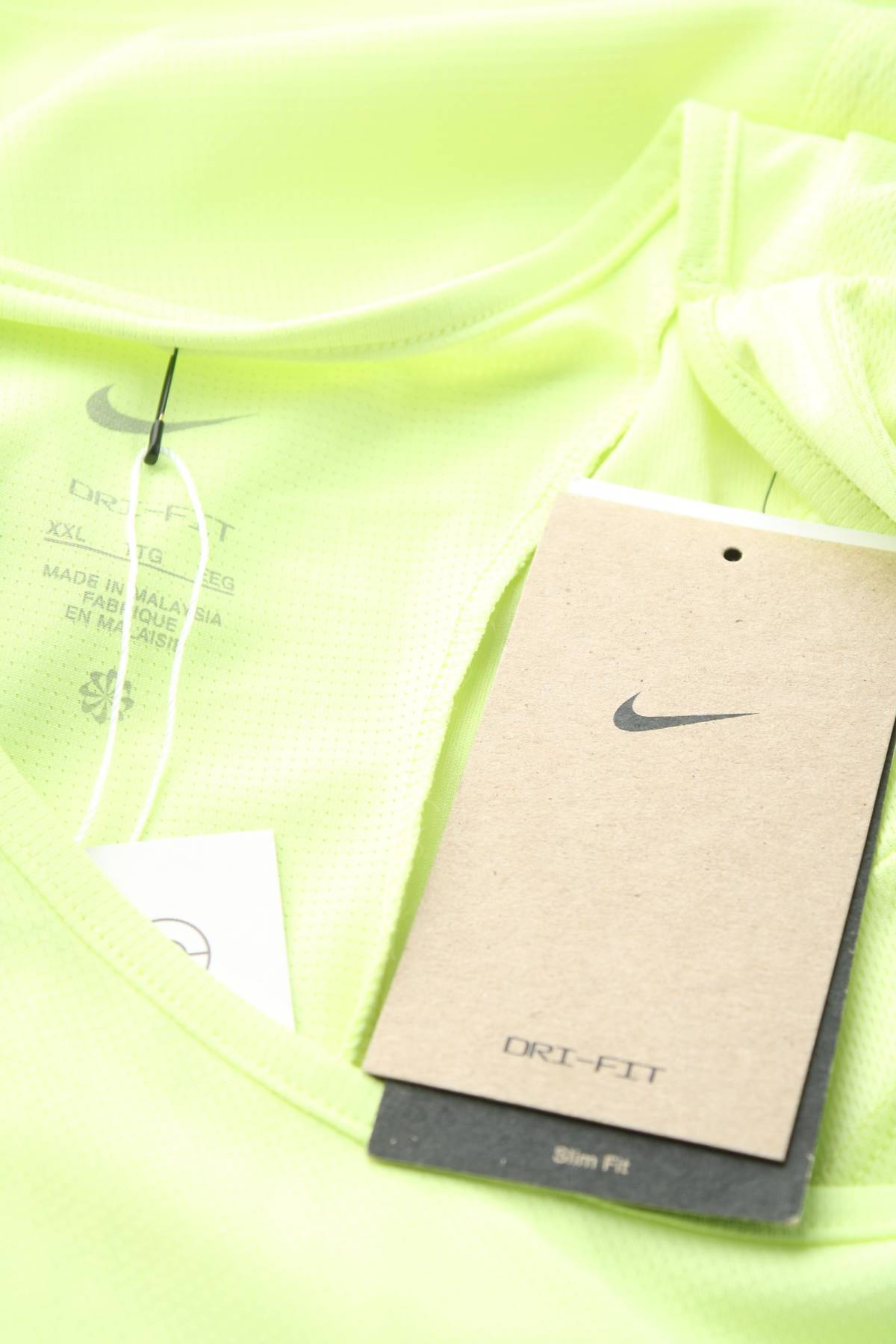 Дамски спортен потник Nike3