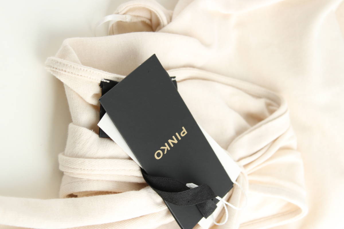 Дамски потник Pinko3