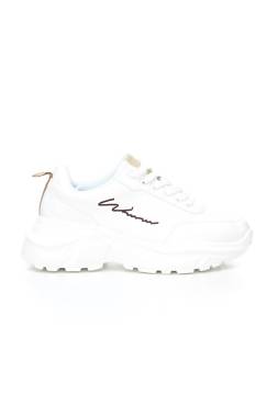 Дамски обувки Boohoo1 - Contour.bg Дамски обувки Boohoo1