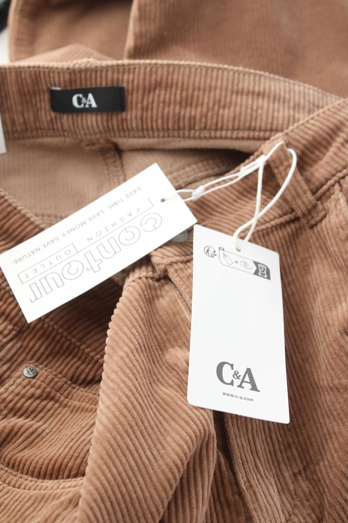 Γυναικεία κοτλέ παντελόνια C&A3