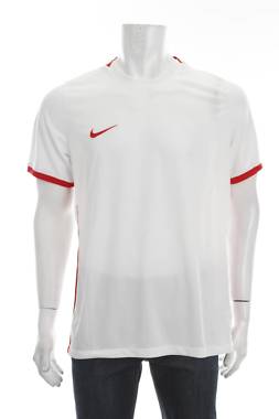 Мъжка спортна тениска Nike1