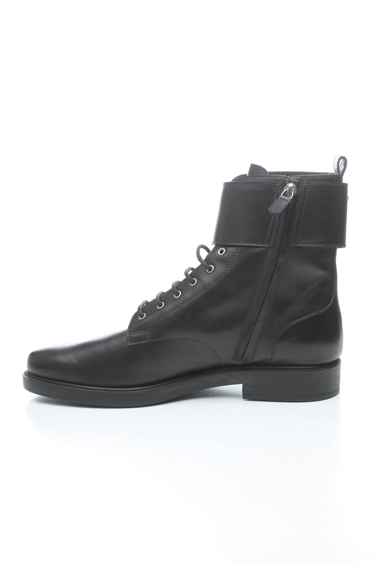 Γυναικεία μποτάκια Tod's2 - Contourshop.gr Γυναικεία μποτάκια Tod's2