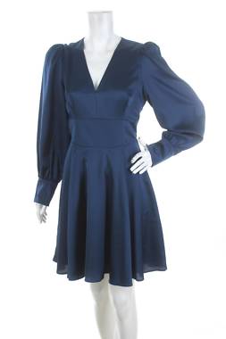 Φορέματα Guess By Marciano1