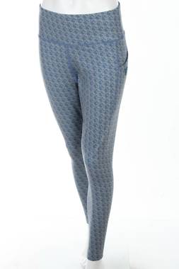 Дамски клин Guess1