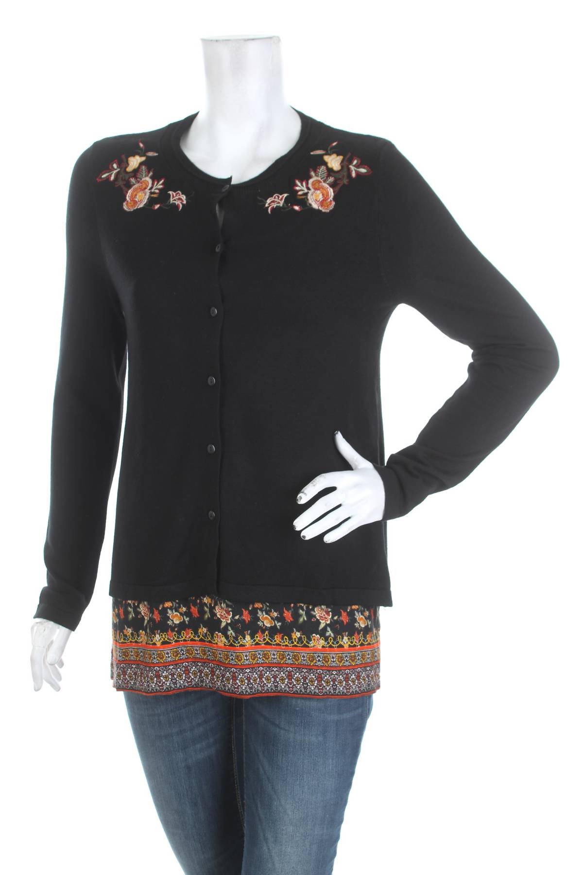 Дамска жилетка Desigual1