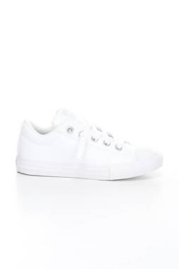 Детски кецове Converse1 - Contour.bg Детски кецове Converse1