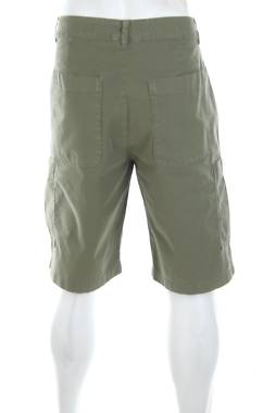 Мъжки къс панталон Tom Tailor2