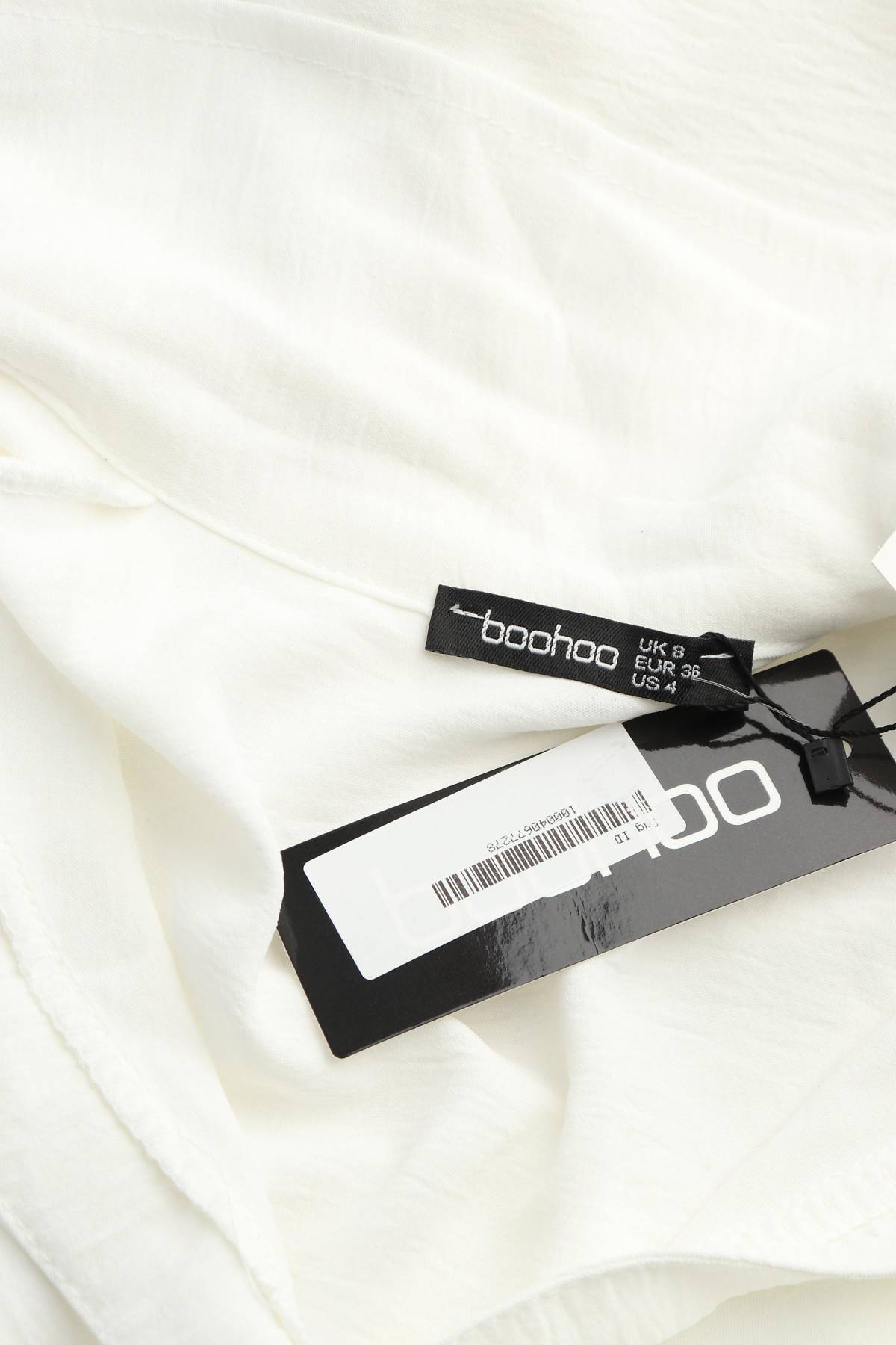 Рокля Boohoo3