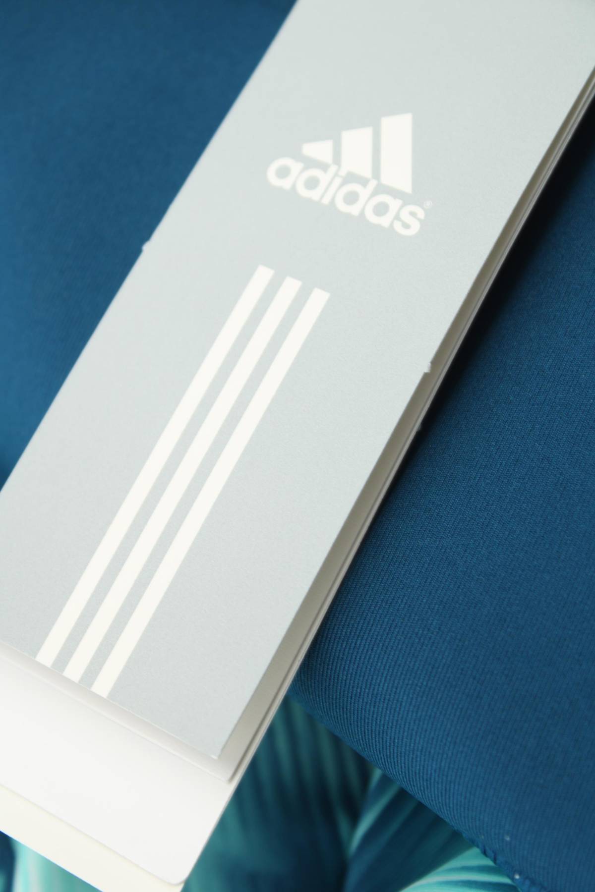 Дамски спортен клин Adidas3 - Contour.bg Дамски спортен клин Adidas3