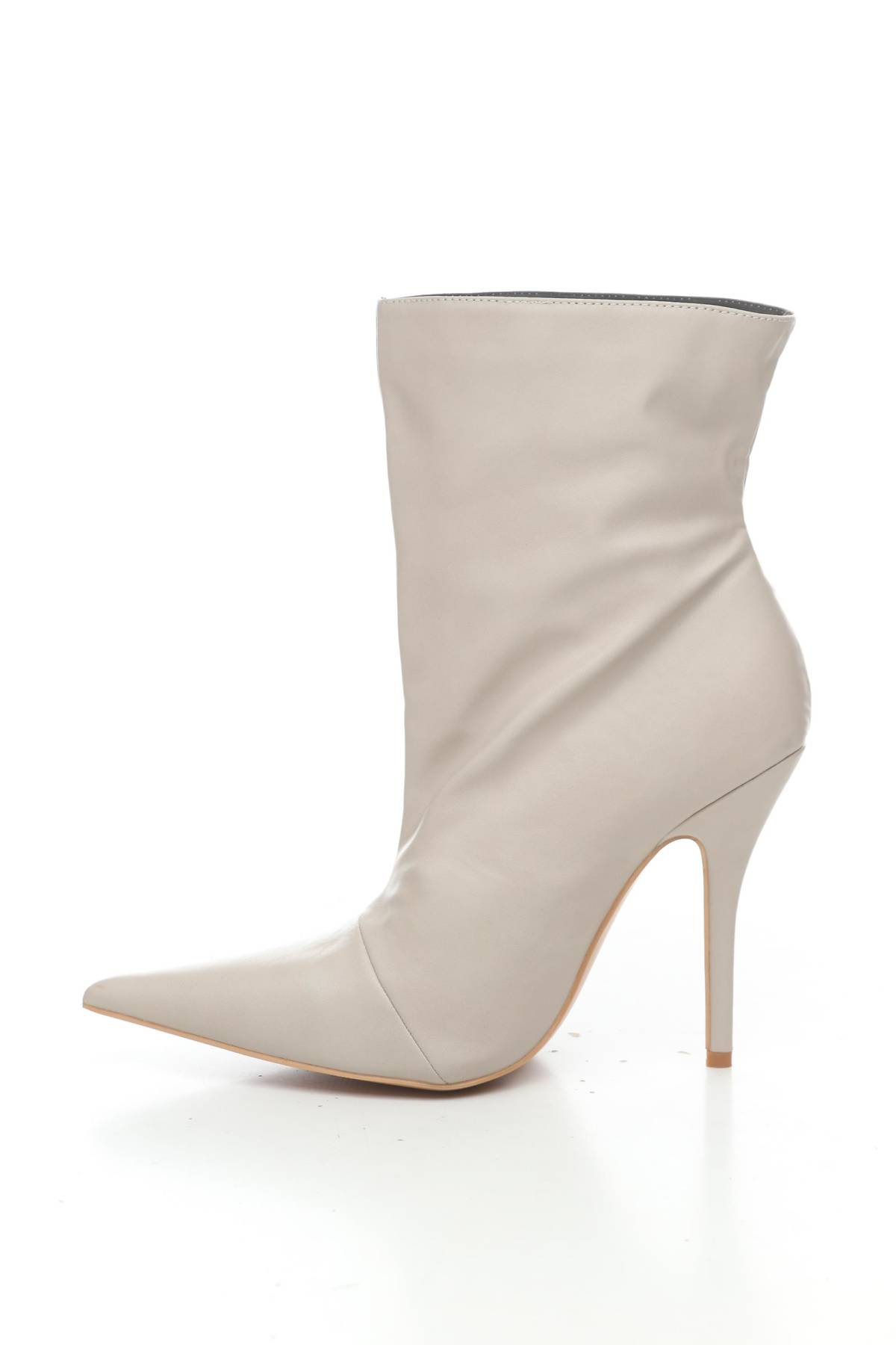 Дамски боти Missguided2