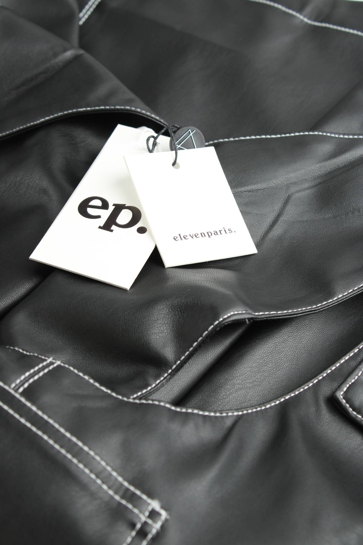 Рокля Eleven Paris3