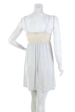 Дамска нощница Triumph2