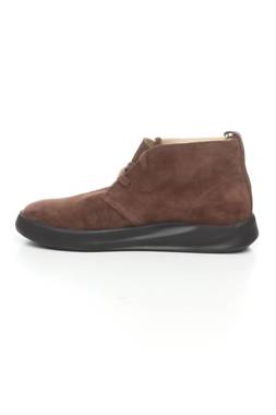 Дамски обувки Zara x Clarks2